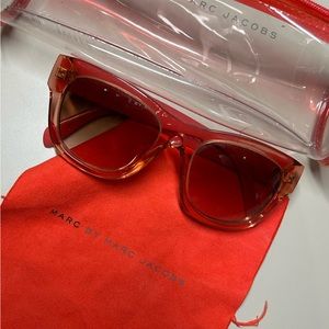 MARC JACOBS SUNGLASSES